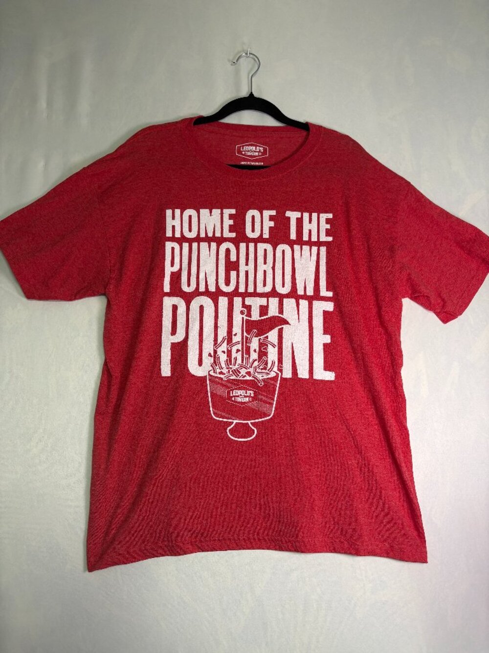 Leopold's Tavern Home of the Punchbowl Poutine Red Graphic T-Shirt Large